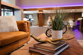 revel hotel des moines urbandale tapestry collection by hilton