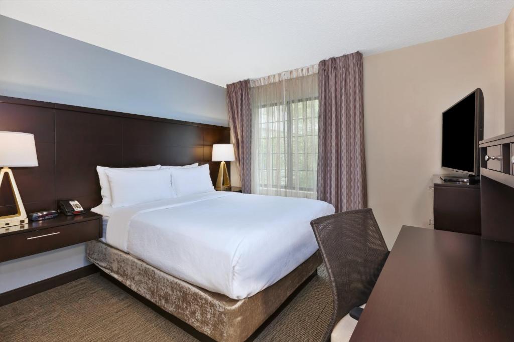 staybridge suites detroit utica by ihg