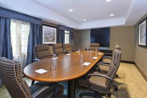 staybridge suites detroit utica by ihg