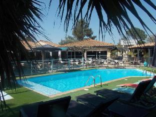 Logis Hotel Uzes Pont Du Gard,Near Uzes Cathedral,3 star