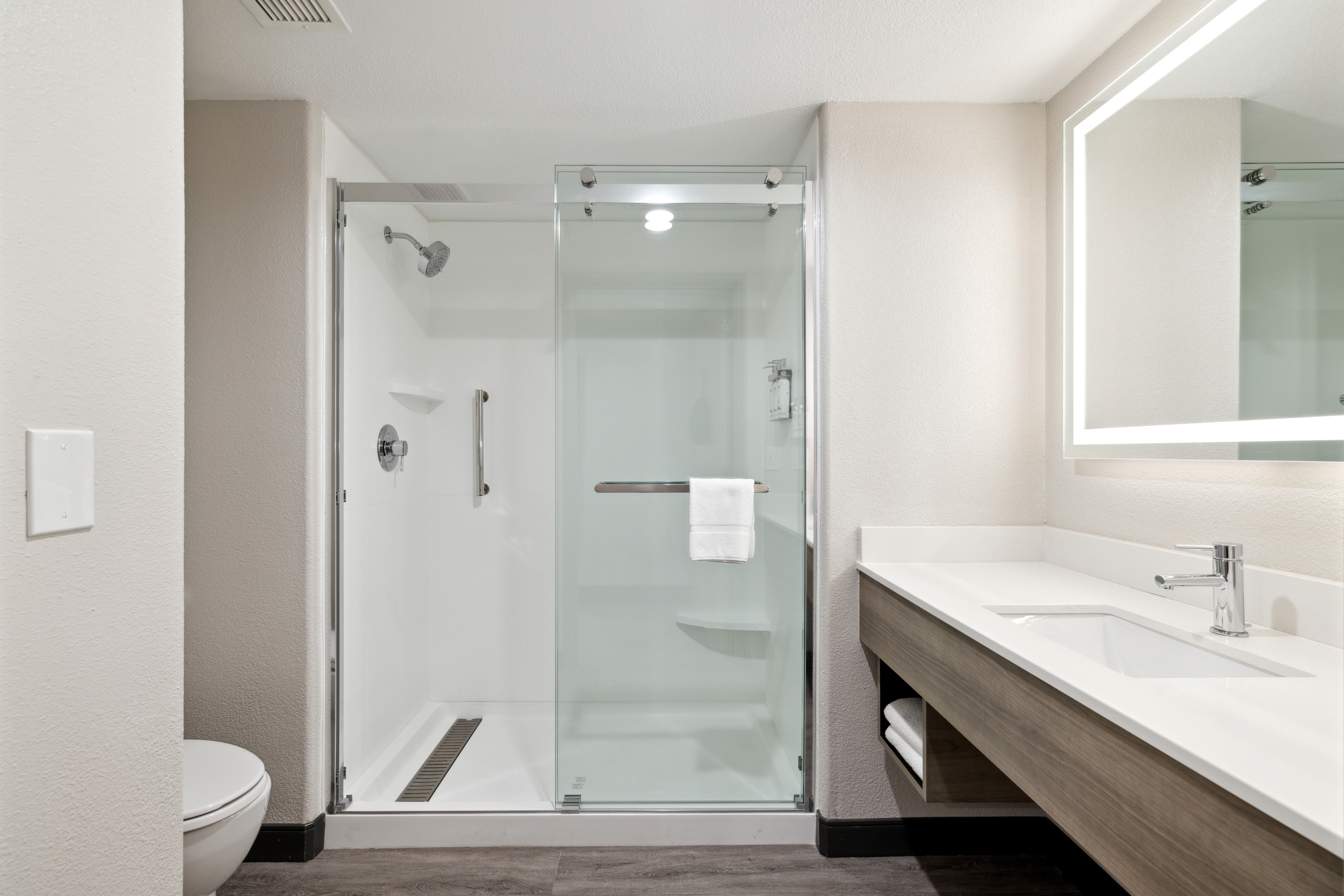holiday inn express hotel and suites vacaville by ihg