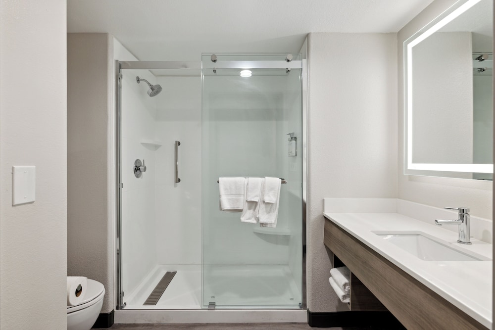 holiday inn express hotel and suites vacaville by ihg