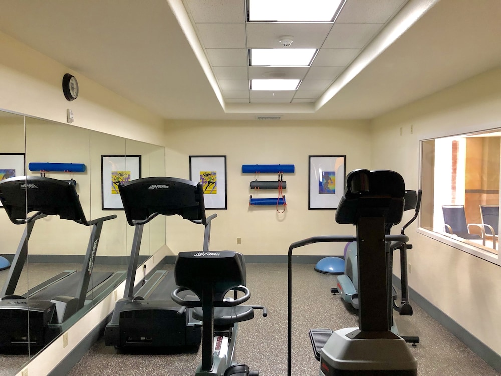 holiday inn express hotel and suites vacaville by ihg