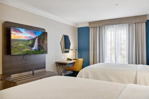 holiday inn express hotel and suites vacaville by ihg
