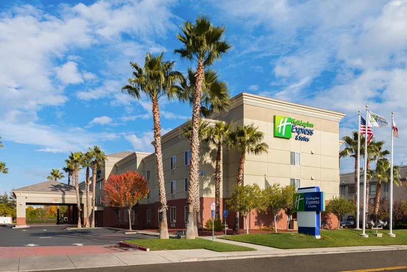 Holiday Inn Express Hotel & Suites Vacaville, An Ihg Hotel