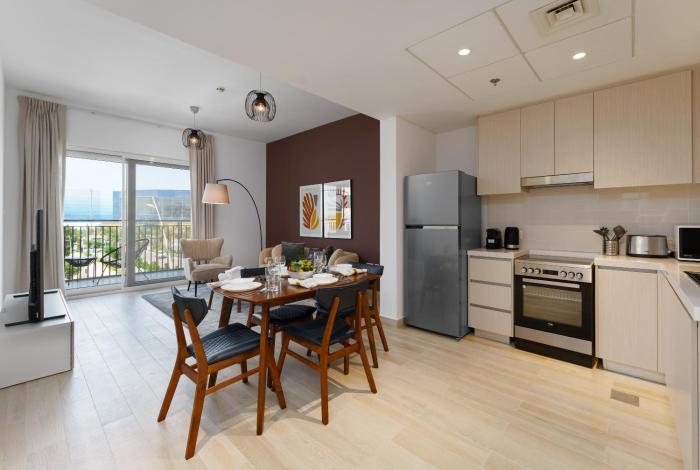 maison privee exquisite apt on yas island cls to all attractions