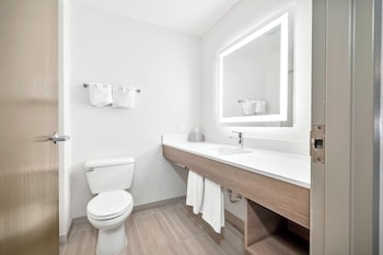 holiday inn express palestine by ihg