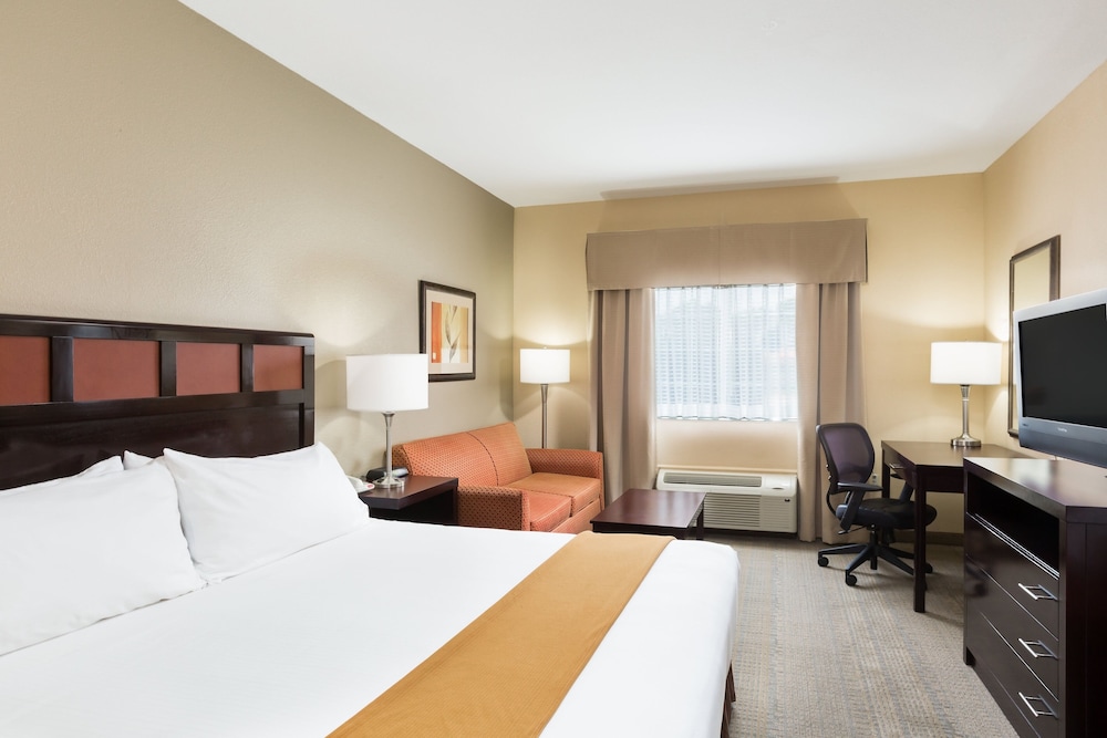 holiday inn express palestine by ihg