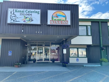 The Kenai Inn,,2 star