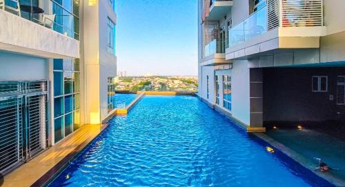 ksl desplanade residence by the one