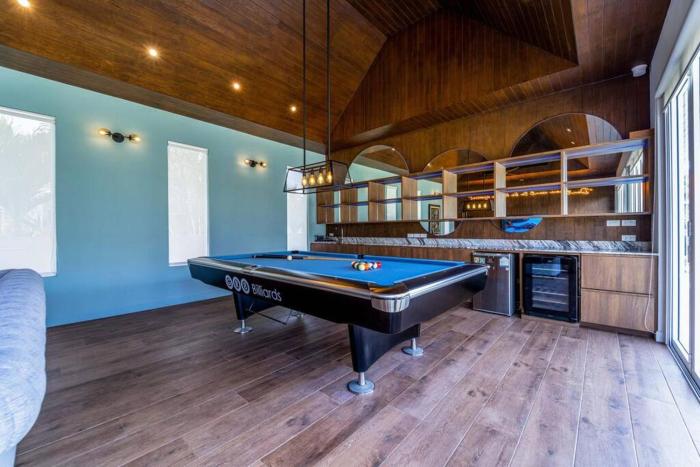 luxury 7 bedroom pool villa wl67