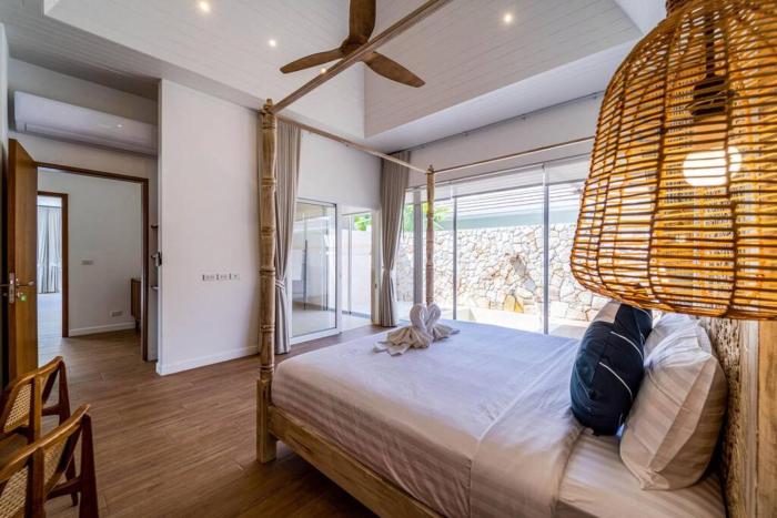 luxury 7 bedroom pool villa wl67
