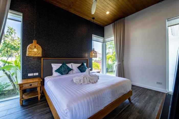 luxury 7 bedroom pool villa wl67