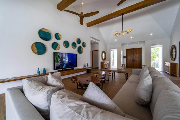 luxury 7 bedroom pool villa wl67