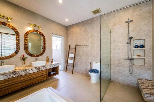 luxury 7 bedroom pool villa wl67