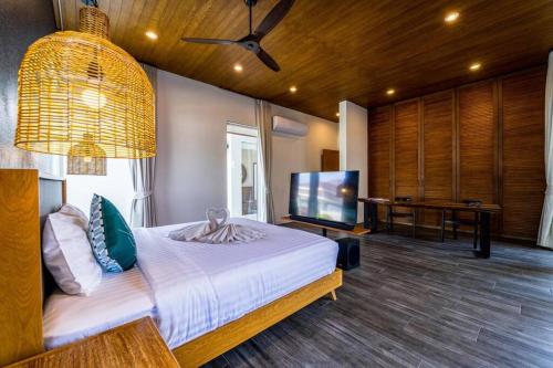 luxury 7 bedroom pool villa wl67