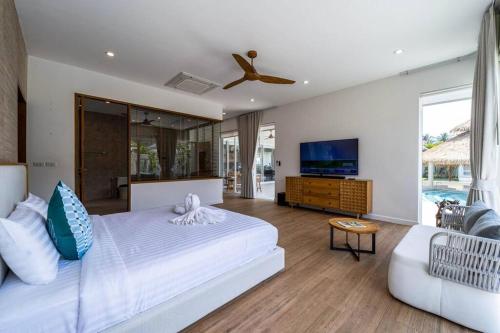 luxury 7 bedroom pool villa wl67