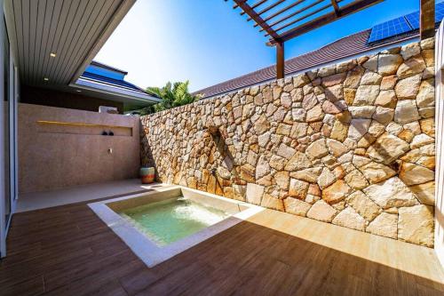 luxury 7 bedroom pool villa wl67