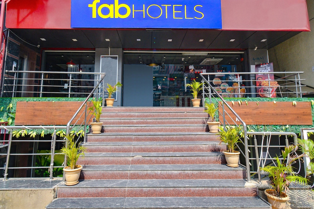 Via Athidhi Stay Inn,,3 star