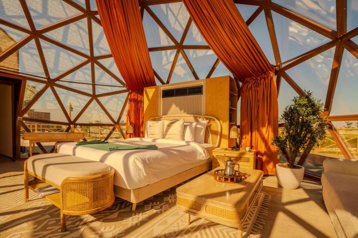 al marmoom oasis luxury experiential desert domes