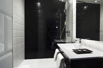 hotel haussmann saint augustin