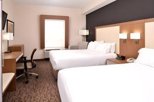 holiday inn express and suites naples north bonita springs