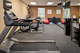 holiday inn express and suites naples north bonita springs