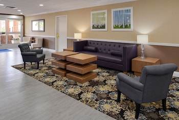 holiday inn express and suites naples north bonita springs