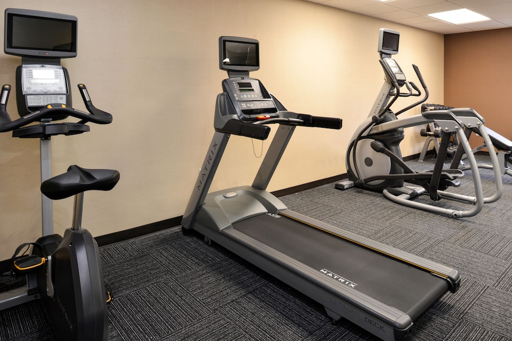 holiday inn express and suites naples north bonita springs