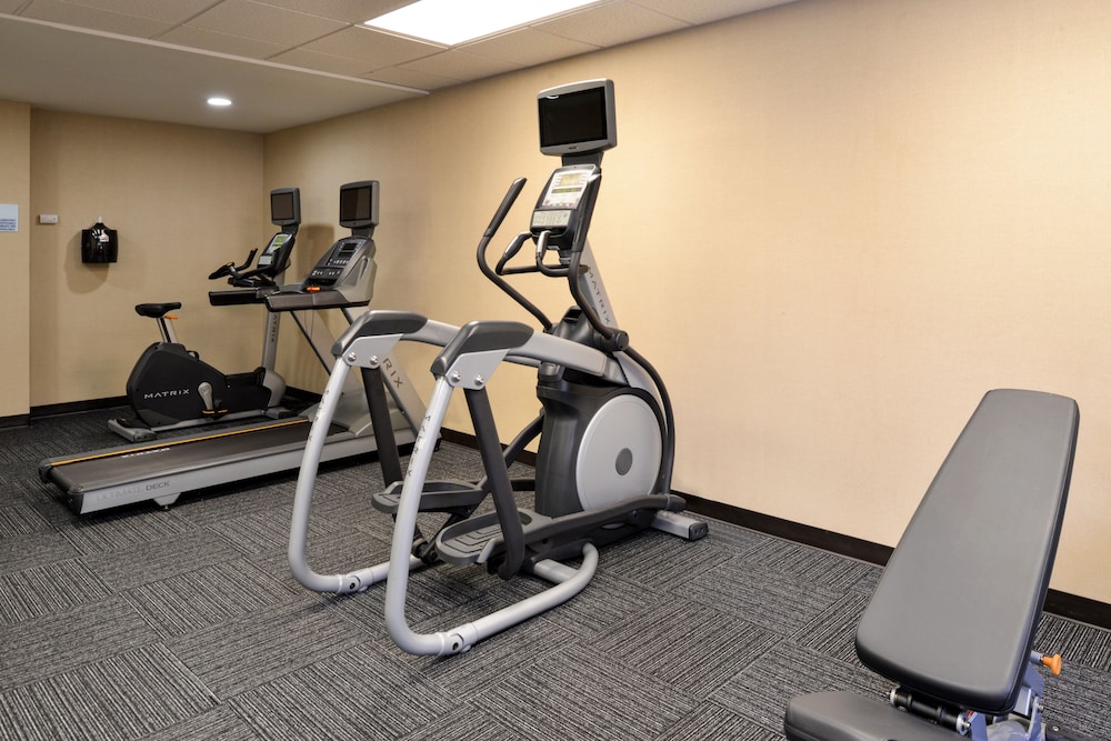 holiday inn express and suites naples north bonita springs