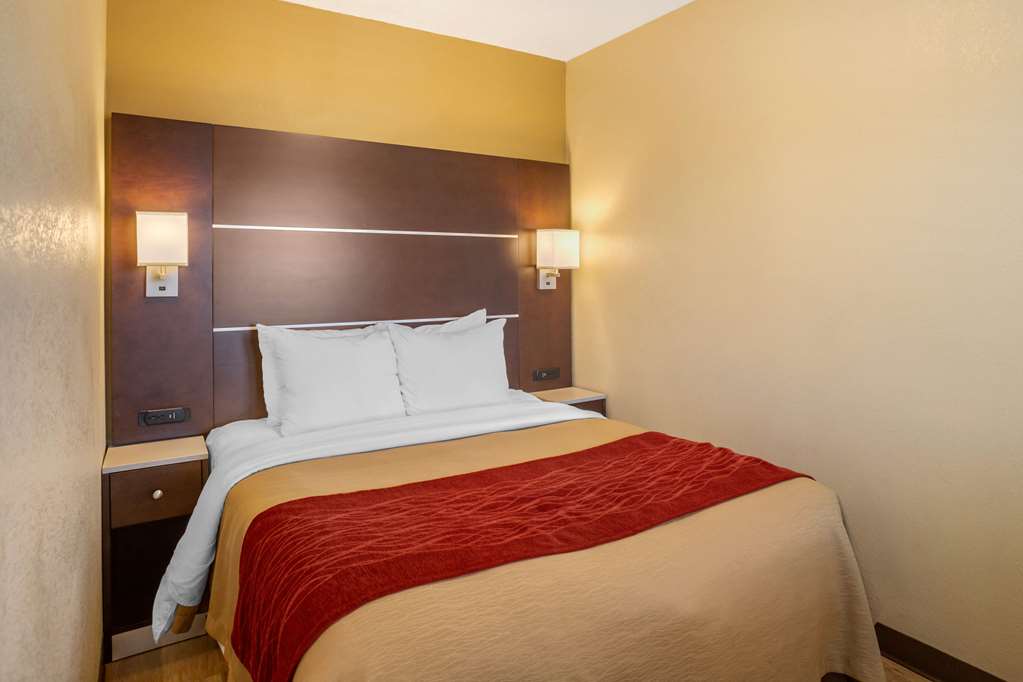 comfort inn san diego airport at the harbor