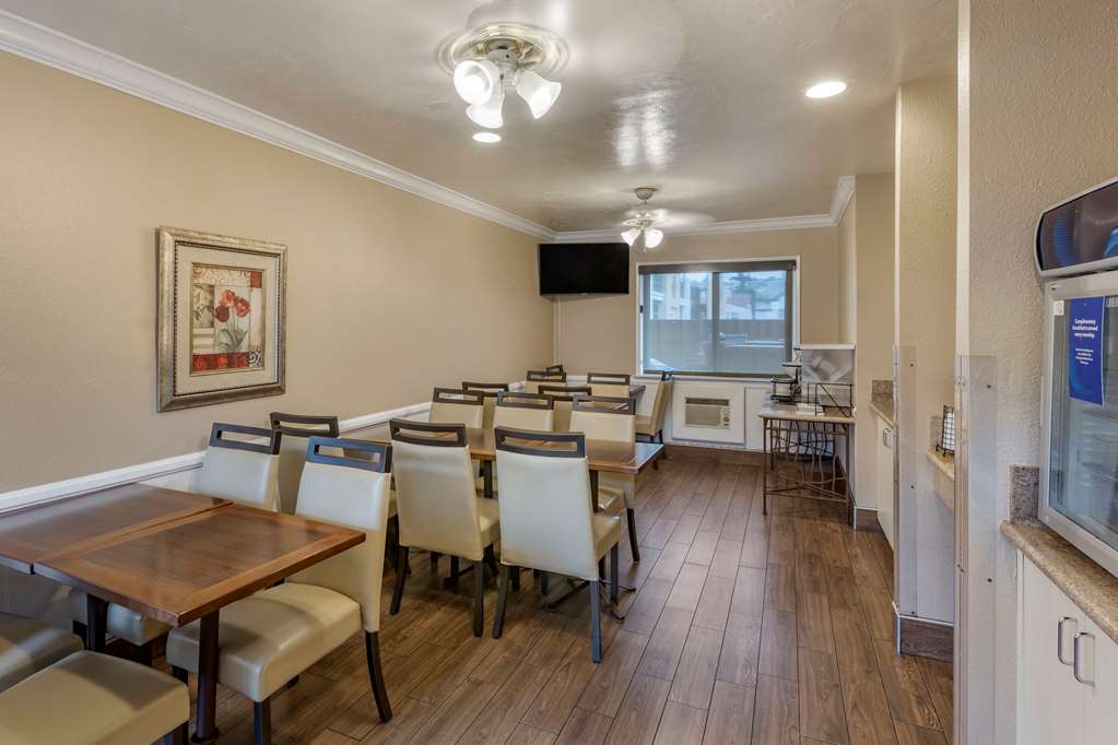 comfort inn san diego airport at the harbor