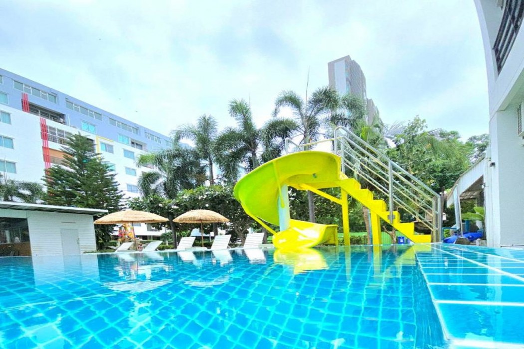 the regizt hotel pattaya