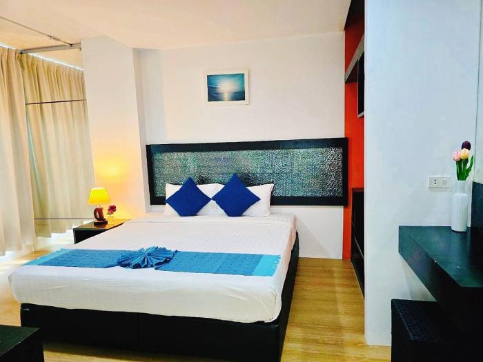 the regizt hotel pattaya