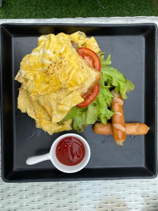 the regizt hotel pattaya