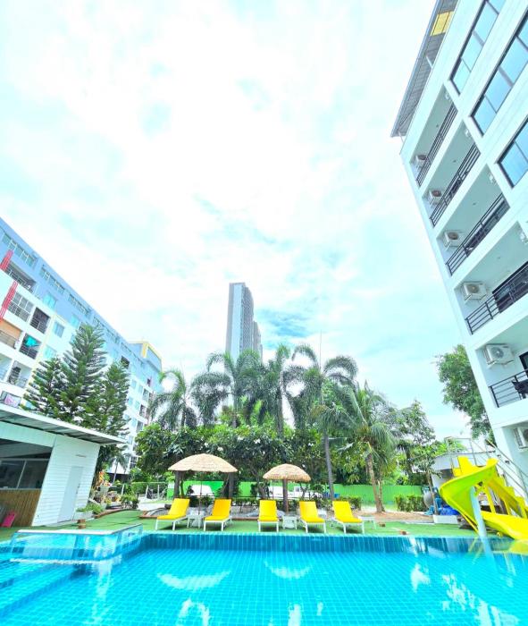 the regizt hotel pattaya