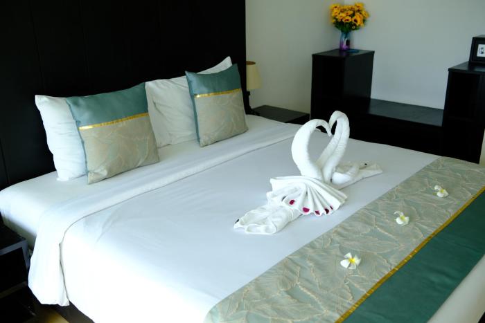 the regizt hotel pattaya