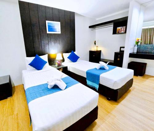 the regizt hotel pattaya