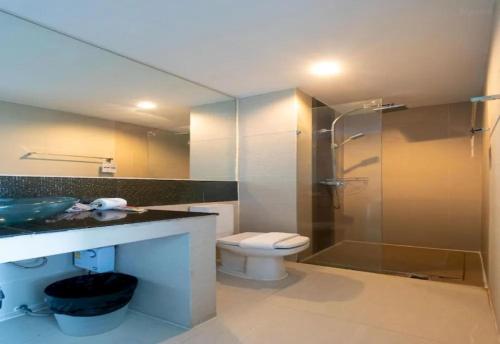 the regizt hotel pattaya