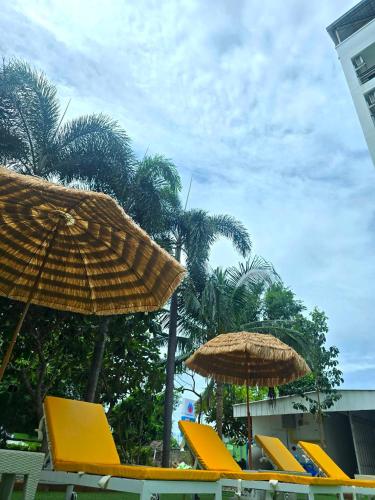 the regizt hotel pattaya