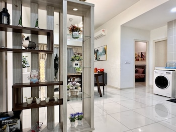 Homey Family Gateway,,3 star