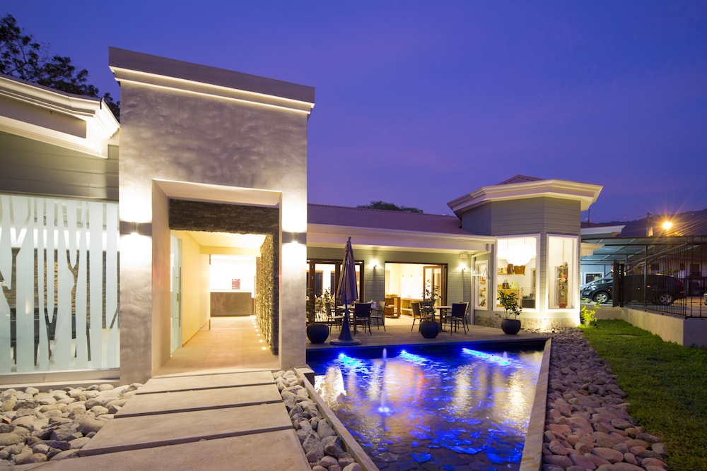 hotel villa los candiles