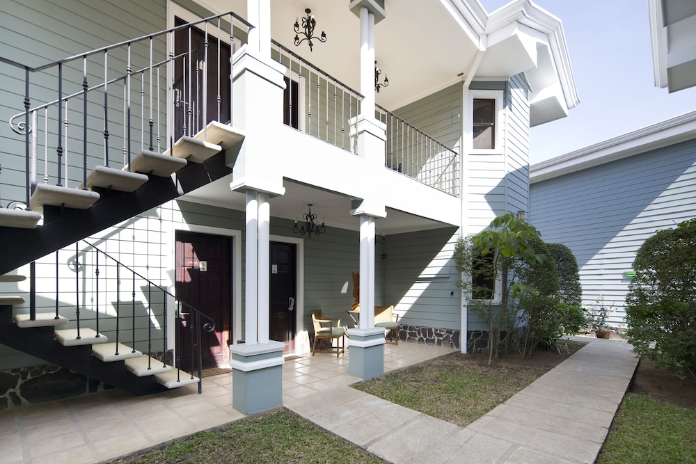 hotel villa los candiles