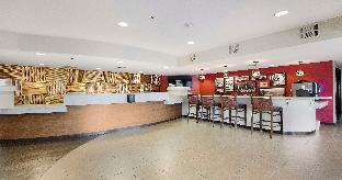 Best Western Plus Wine Country Inn & Suites,Near Empire College,3 star