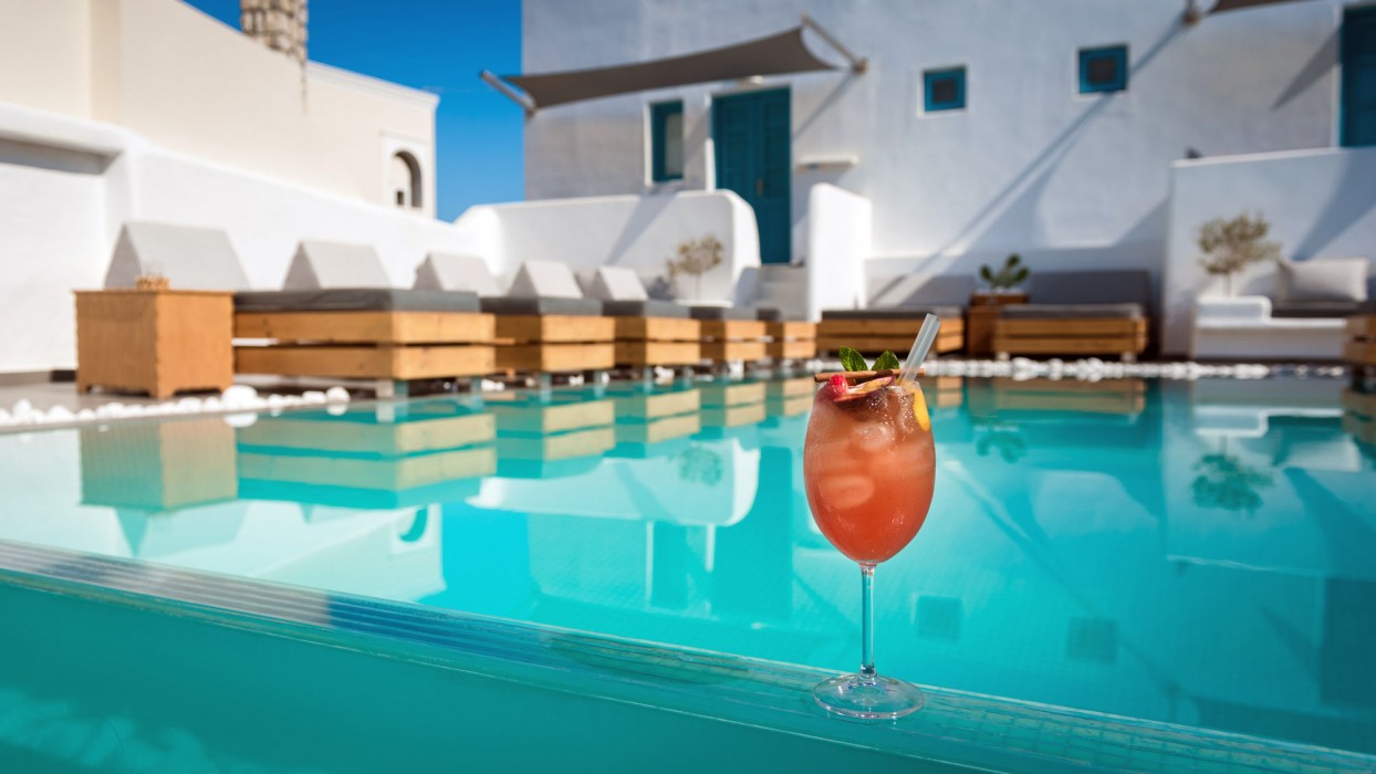 Evgenia Villas & Suites By Calm Collection,Fira>>Episkopi Gonias,3 star