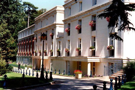 Waldorf Astoria Versailles - Trianon Palace,Near Palace Of Versailles,5 star