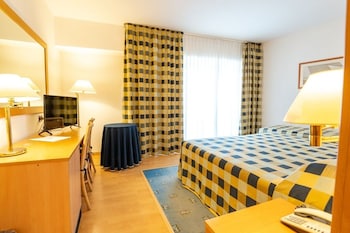 Pizzomunno Vieste Palace Hotel,Foggia>>Bari,5 star
