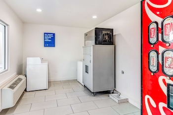 Motel 6 Visalia, Ca,Visalia>>Tulare,2 star