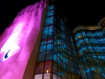 i suite hotel