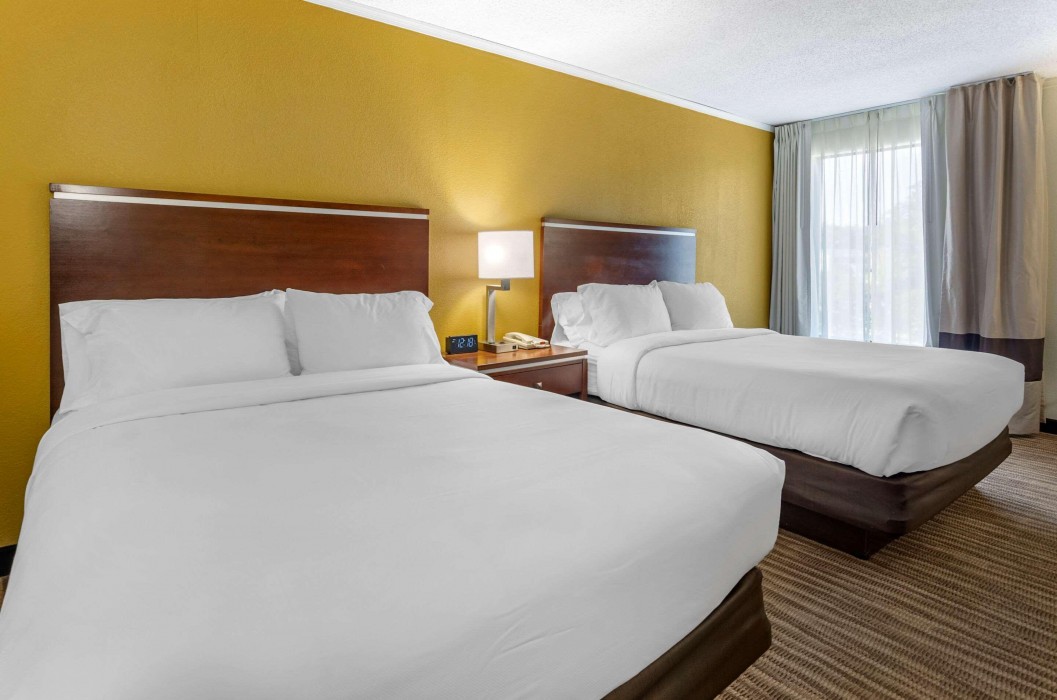 comfort inn roanoke civic center